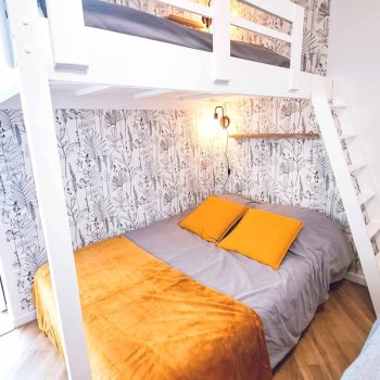 studio du 104 avec mezzanine 10 ( (6)